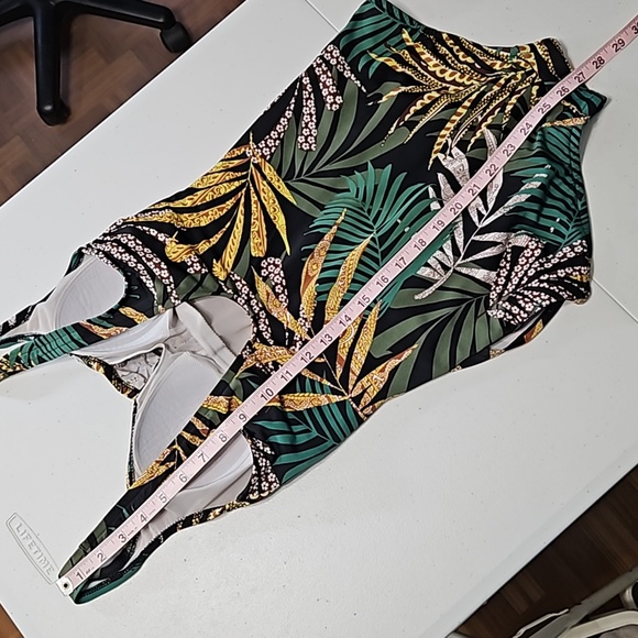 SWIM SUIT palm leaves one piece - Picture 15 of 15